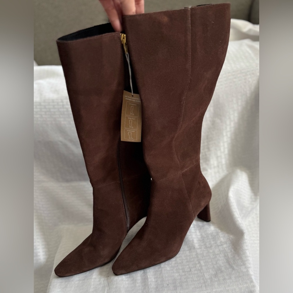 Dolce Vita Gabby Suede Heeled Boots in chocolate